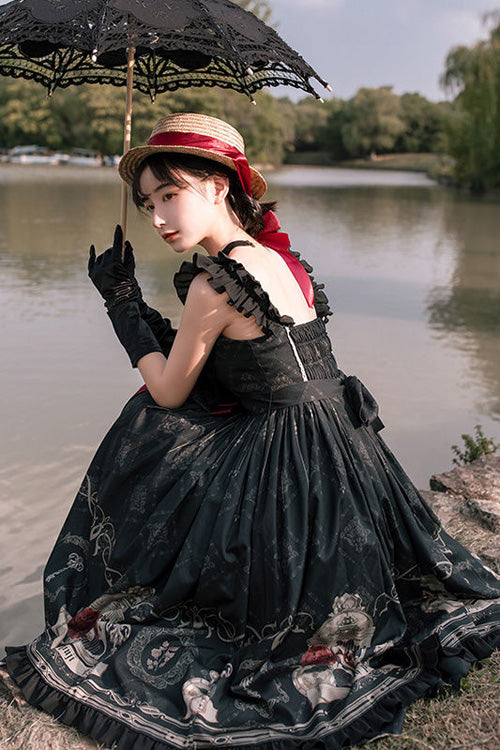 Finely Styled Dress with a Classic Vintage Look