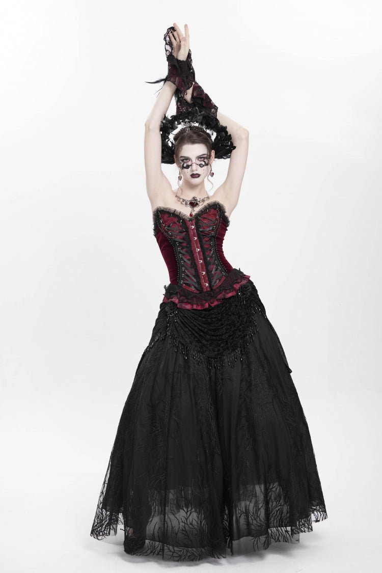 Finely Styled Garment with a Classic Vintage Look