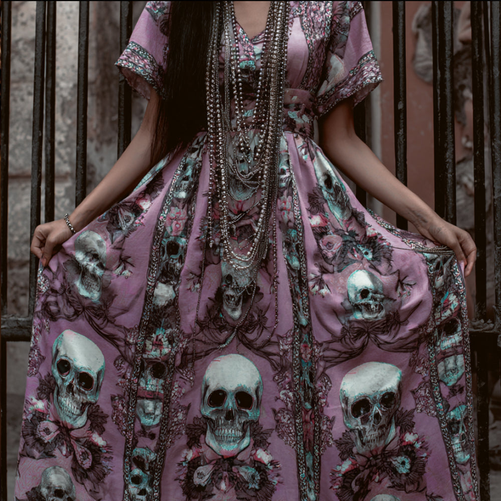 Classic Vintage Dress with a Flattering Fit