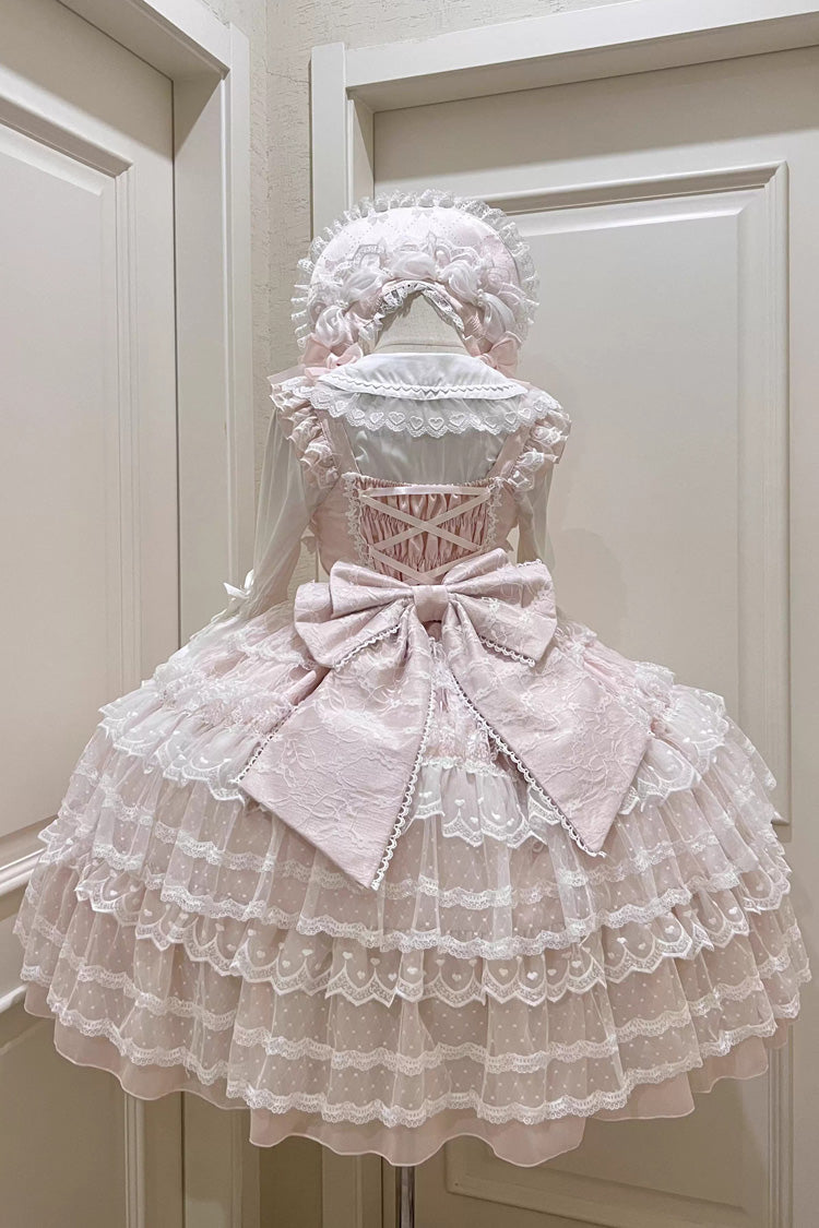 Finely Styled Dress with a Classic Vintage Look