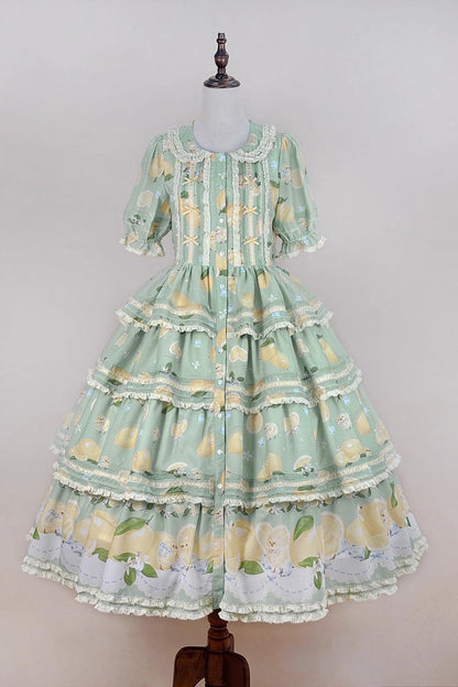 Finely Styled Dress with a Classic Vintage Look