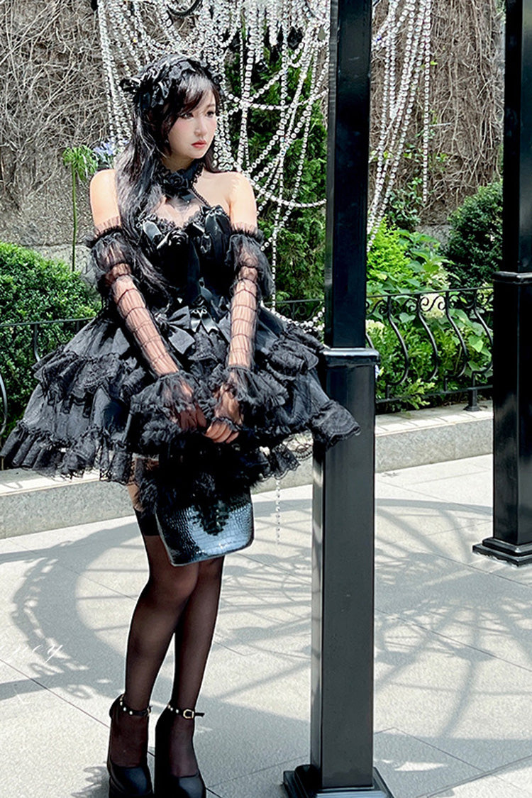 Subtly Elegant Dress with a Refined Vintage Look