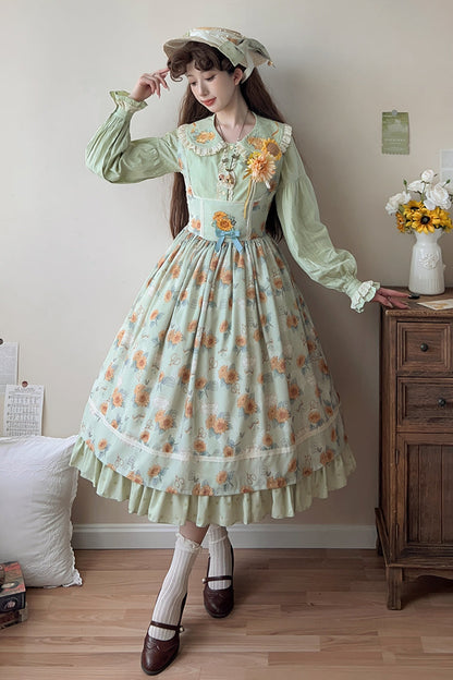 Beautifully Finished Dress in a Timeless Design
