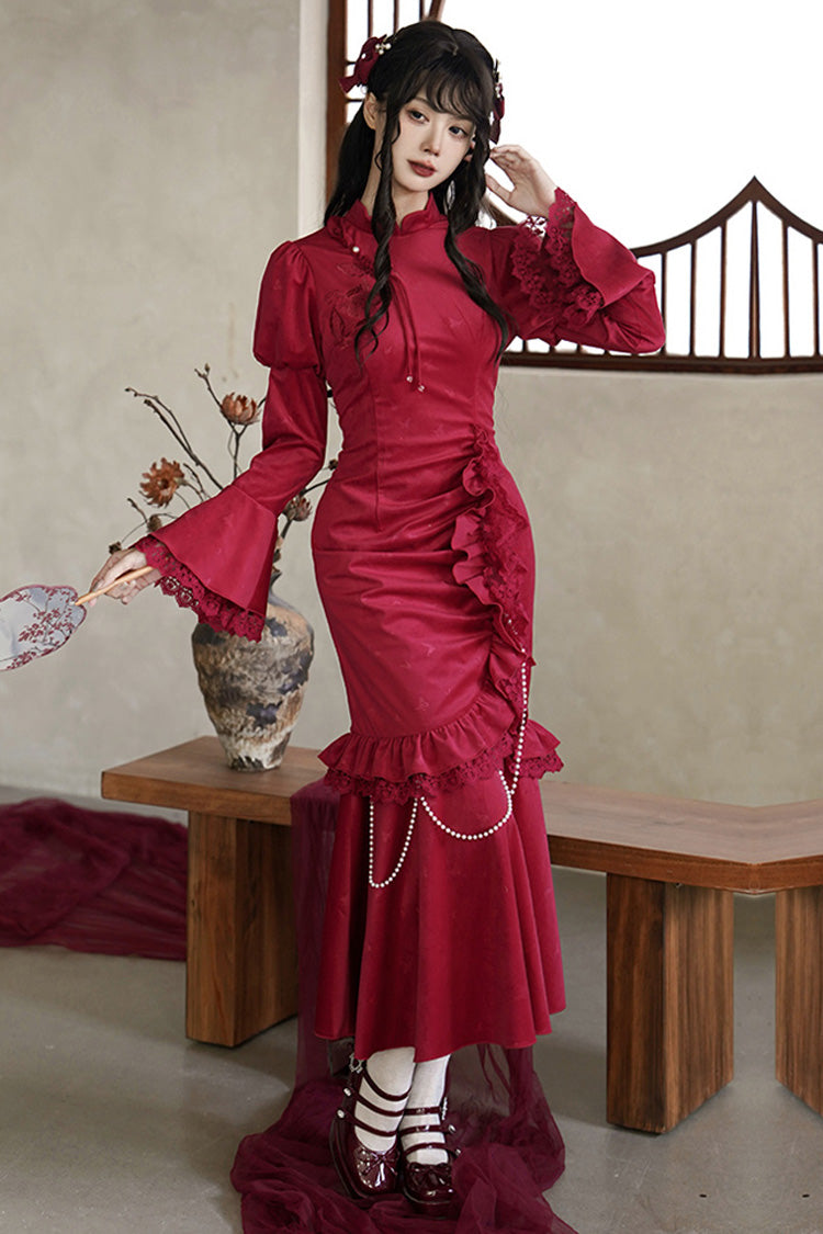 Beautifully Crafted Dress in a Classic Style