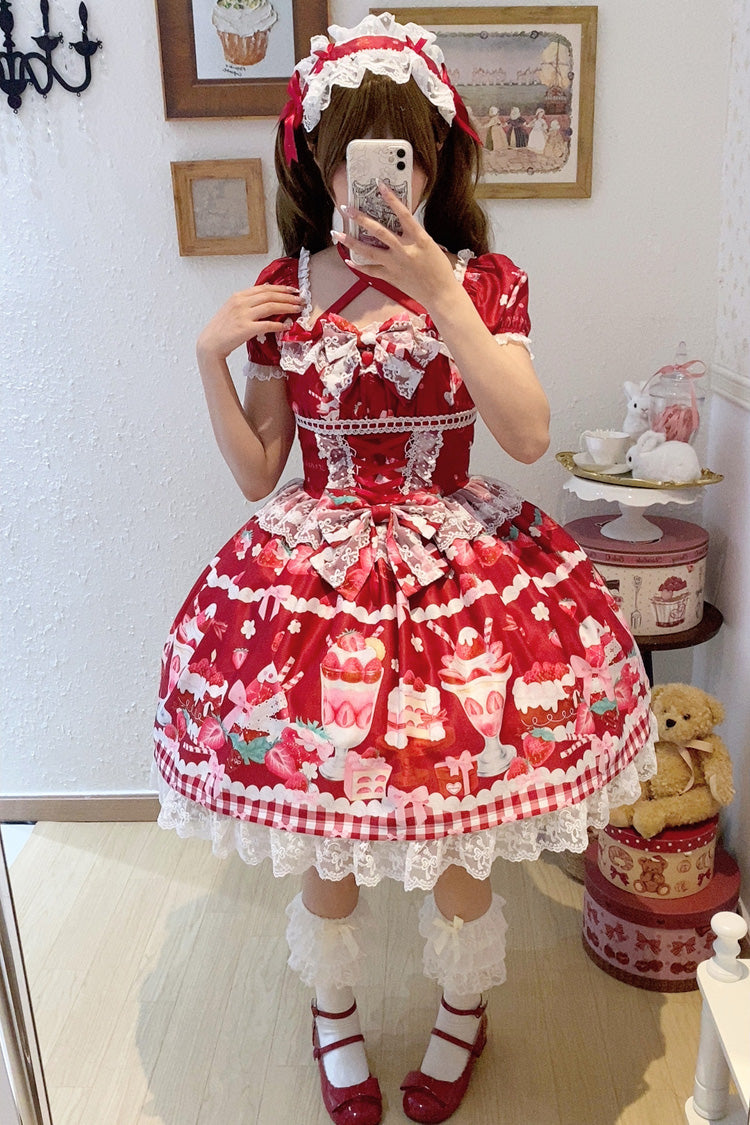 Finely Styled Dress with a Classic Vintage Look