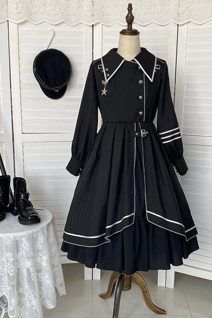 Sophisticated Dress with a Clean Classic Look