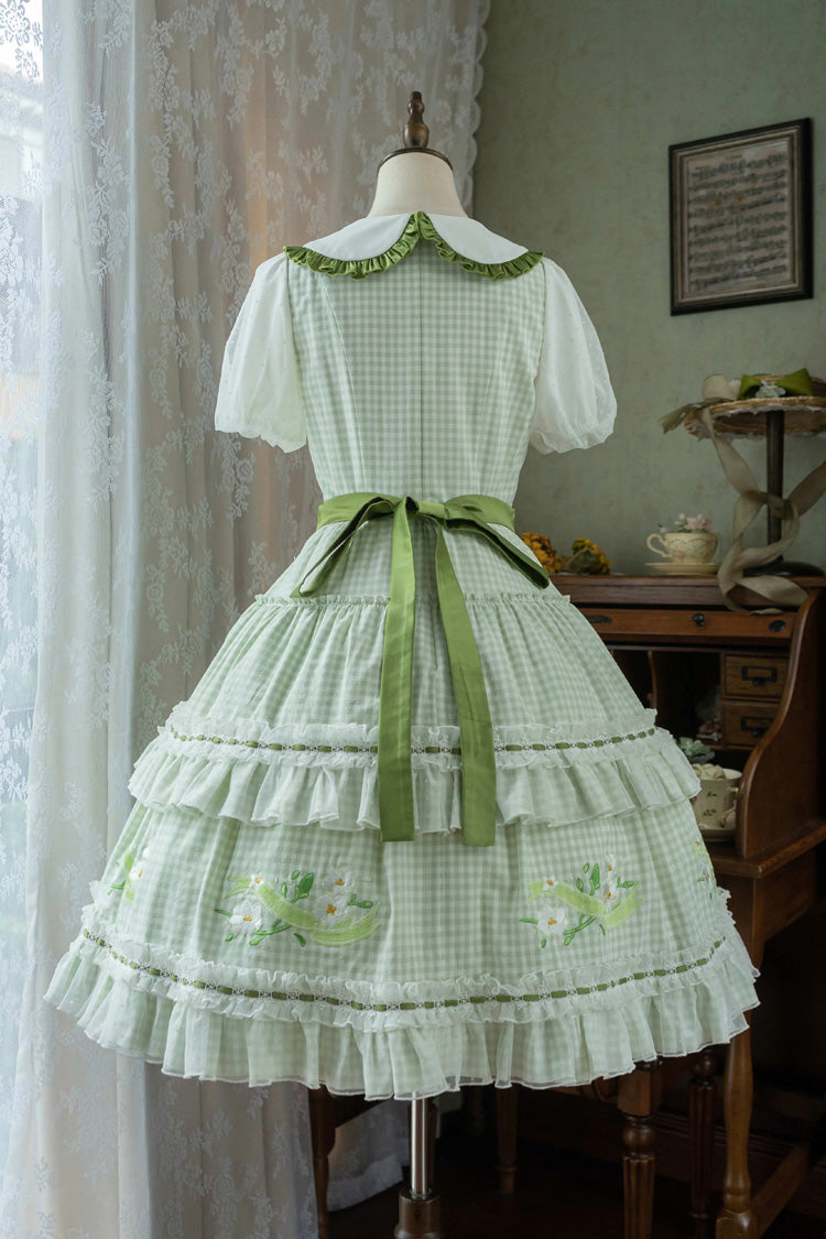Beautifully Crafted Dress in a Classic Style