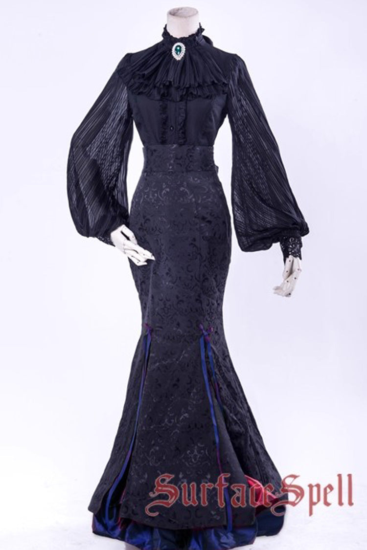 Effortlessly Elegant Garment with a Timeless Design
