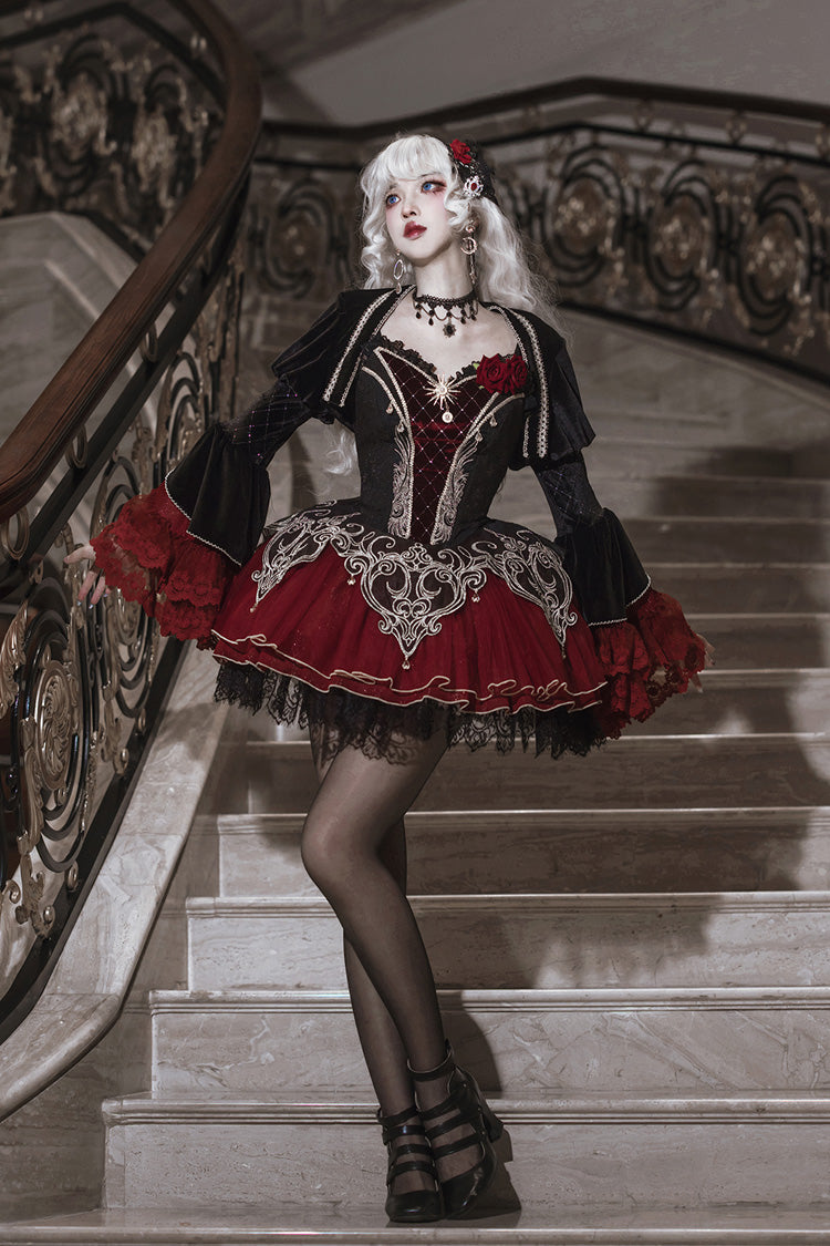 Finely Styled Dress with a Classic Vintage Look