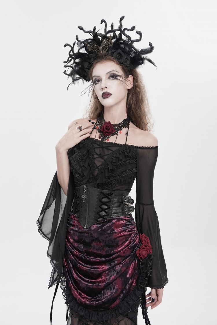Casually Elegant Blouse with a Refined Edge