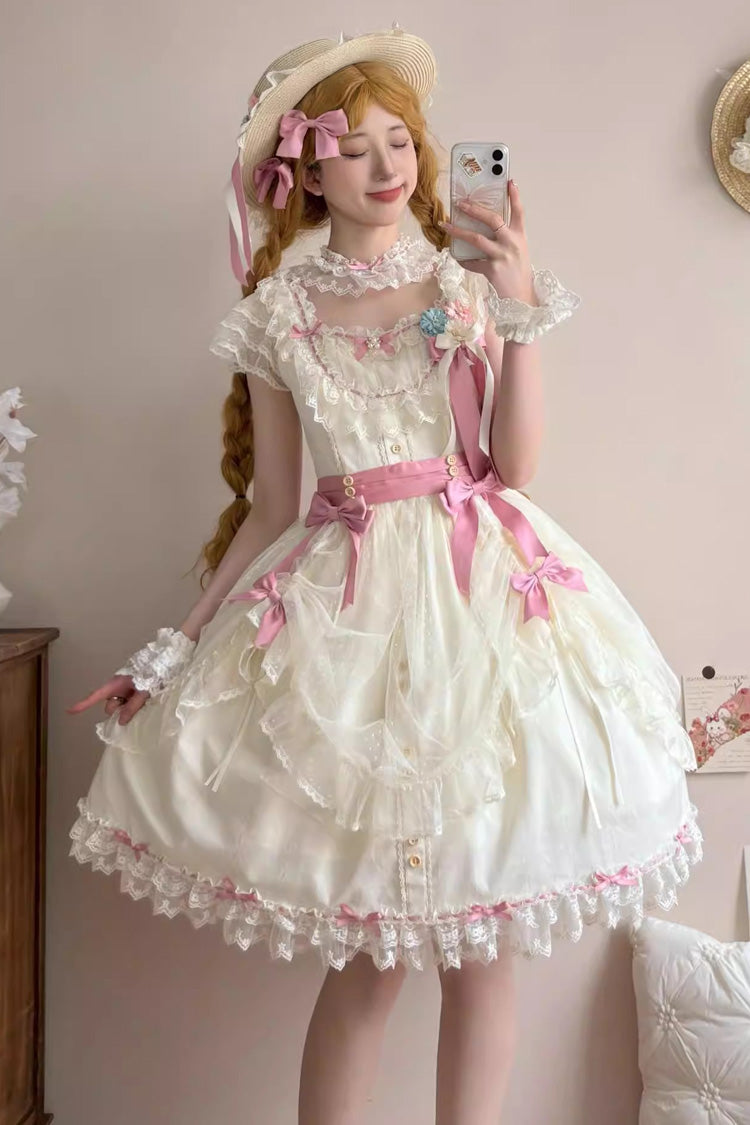 Finely Styled Dress with a Classic Vintage Look