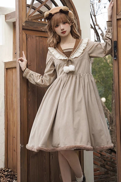 Casually Elegant Dress with a Refined Edge