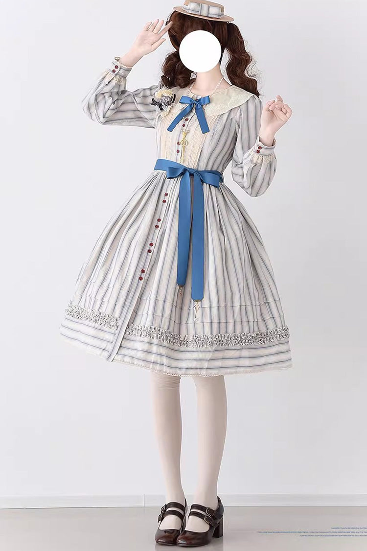 Subtly Elegant Dress with a Refined Vintage Look