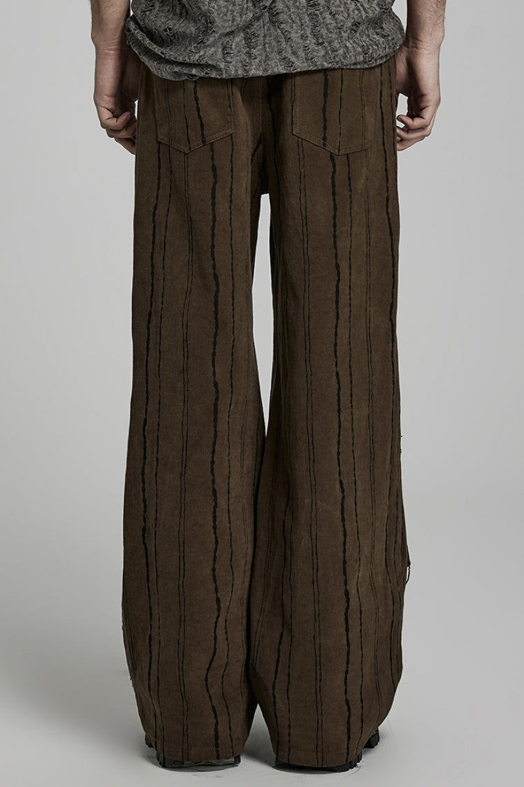 Elegantly Styled Pants for Everyday Wear