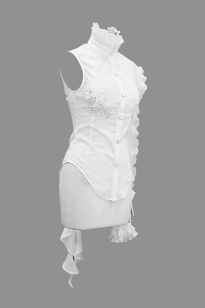 Beautifully Finished Blouse in a Timeless Design