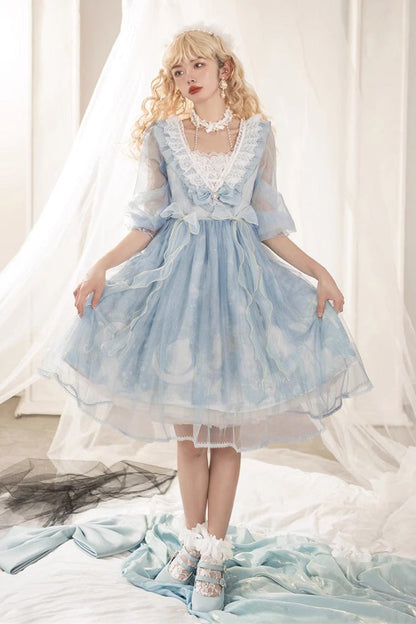 Subtly Elegant Dress with a Refined Vintage Look