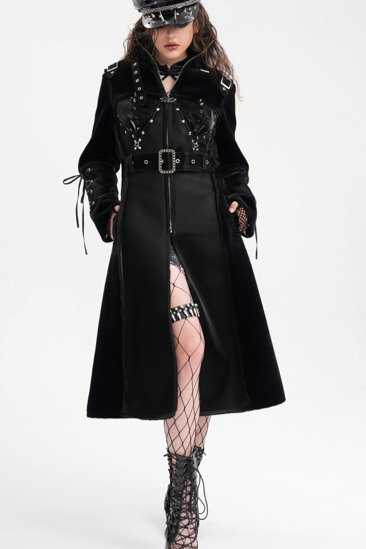 Effortlessly Elegant Coat with a Timeless Design
