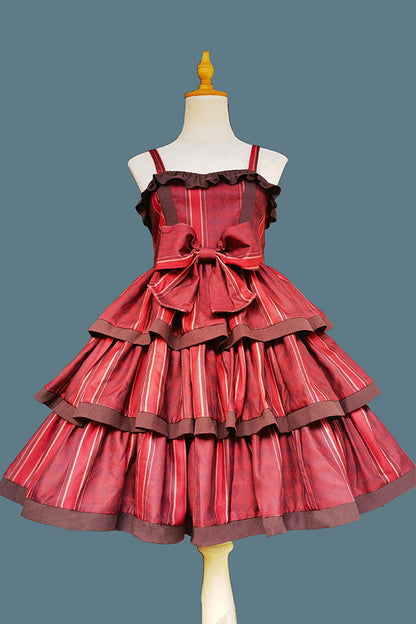 Finely Styled Dress with a Classic Vintage Look