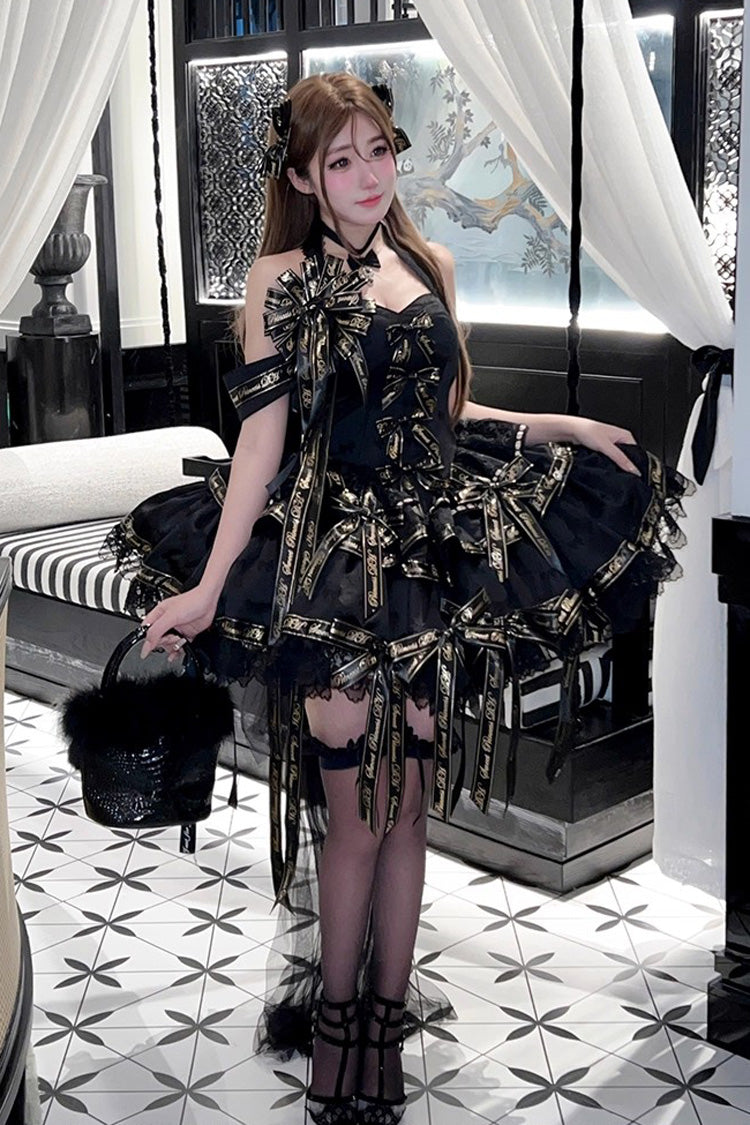 Finely Styled Dress with a Classic Vintage Look