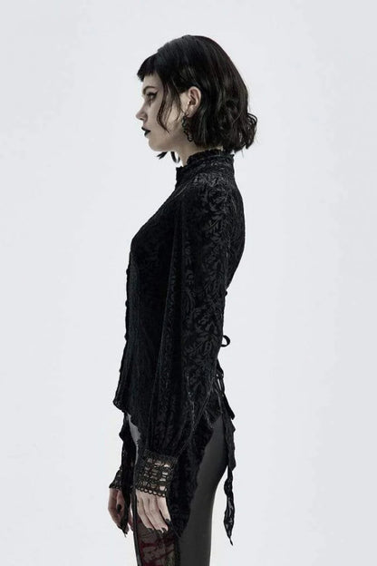 Sophisticated Blouse with a Clean Classic Look