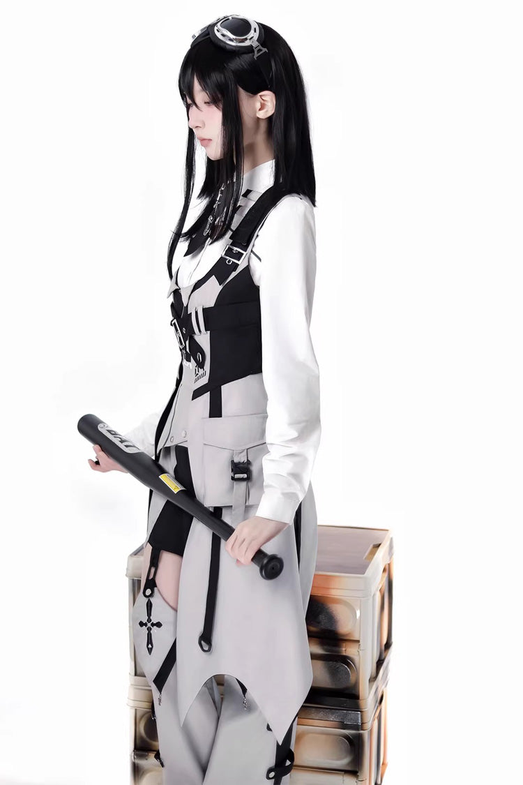 Sophisticated Garment with a Clean Classic Look