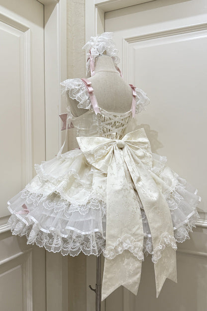 Classic Designed Dress in a Timeless Cut