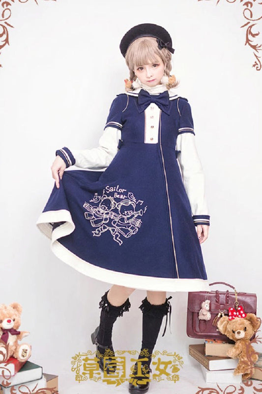 Classic Vintage Coat with a Flattering Fit