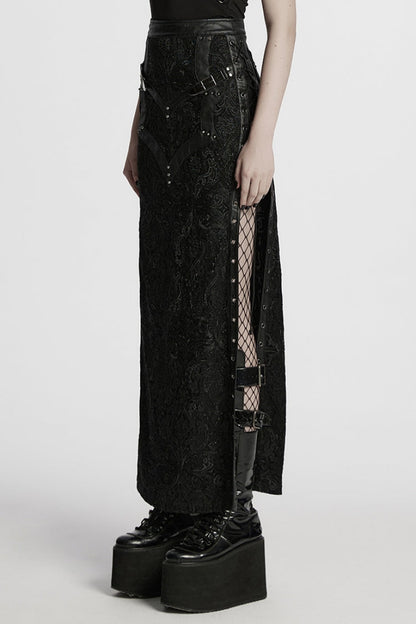 Subtly Elegant Garment with a Refined Vintage Look