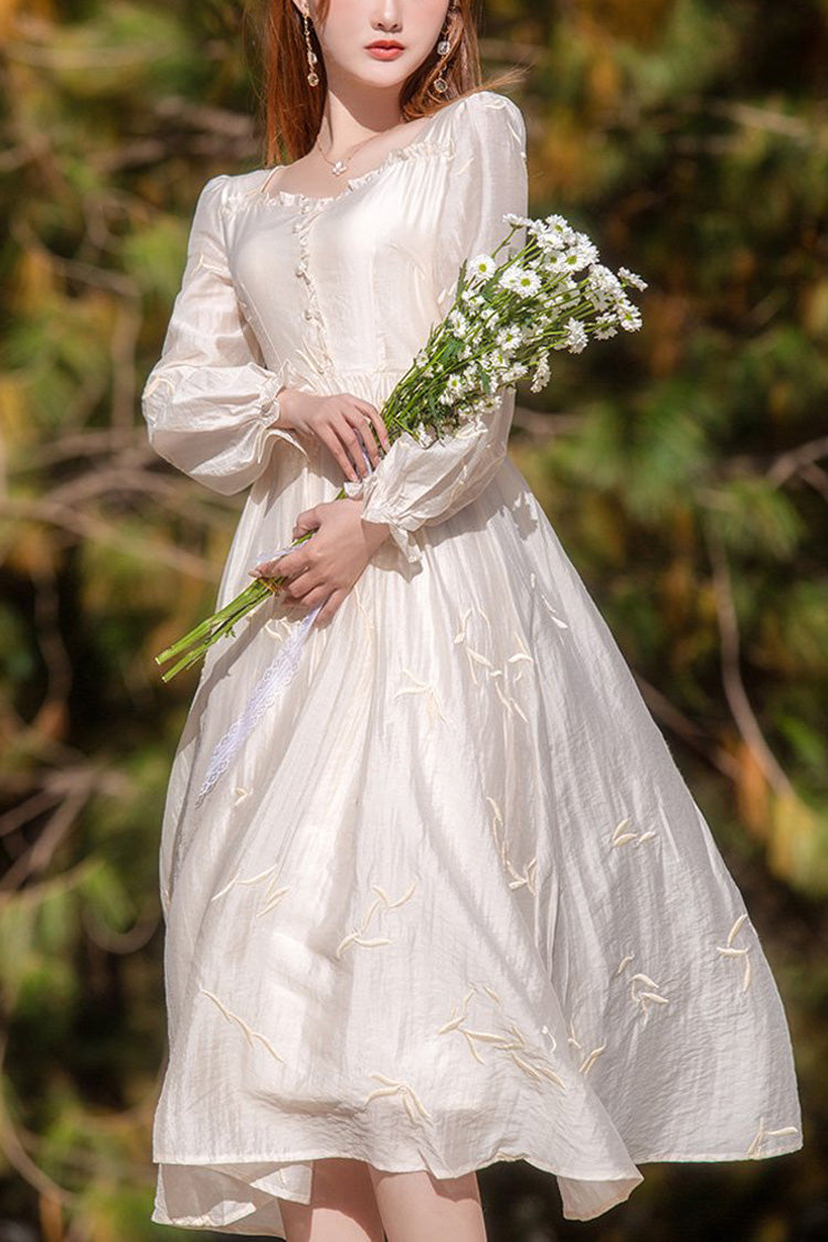 Subtly Elegant Dress with a Refined Vintage Look