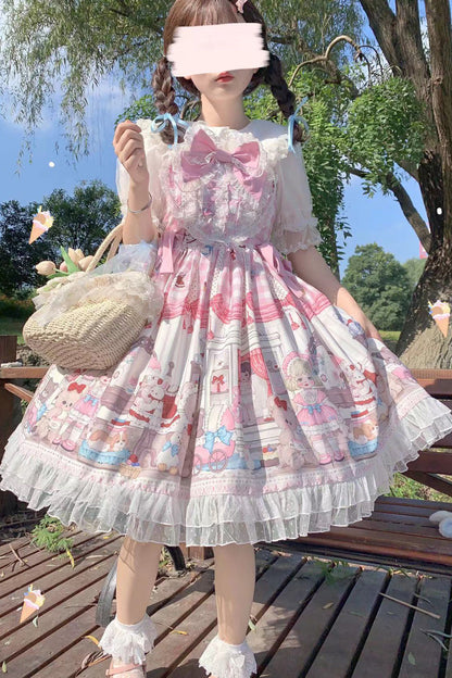 Subtly Elegant Dress with a Refined Vintage Look