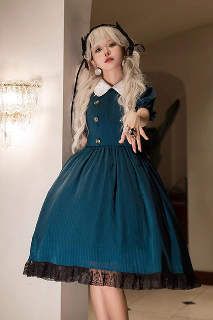 Vintage Style Dress with a Modern Fit