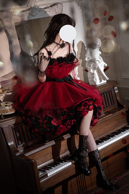 Subtly Elegant Dress with a Refined Vintage Look