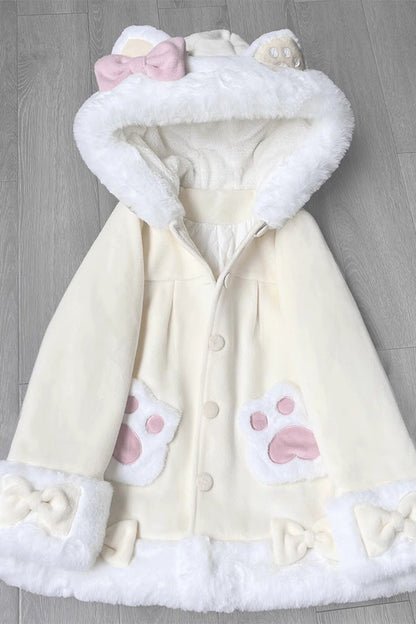 Casually Elegant Coat with a Refined Edge