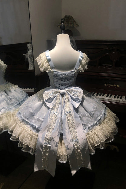 Thoughtfully Designed Dress in a Timeless Style