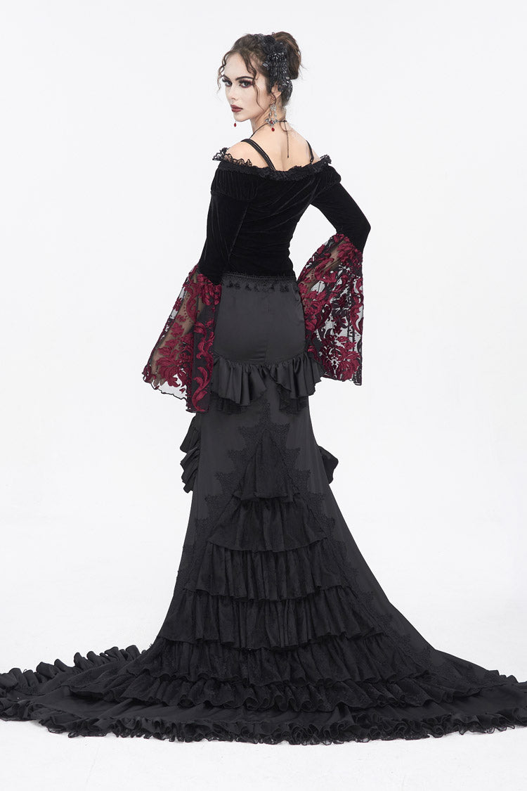 Beautifully Crafted Blouse in a Classic Style