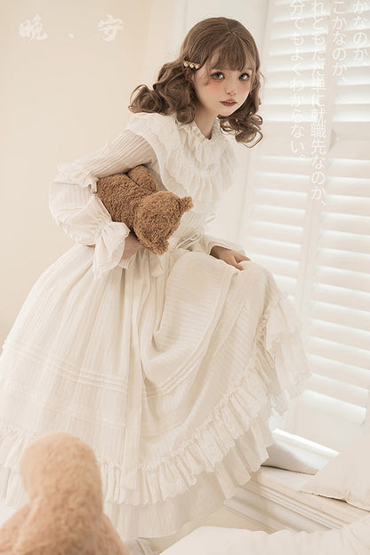 Classic Designed Dress in a Timeless Cut