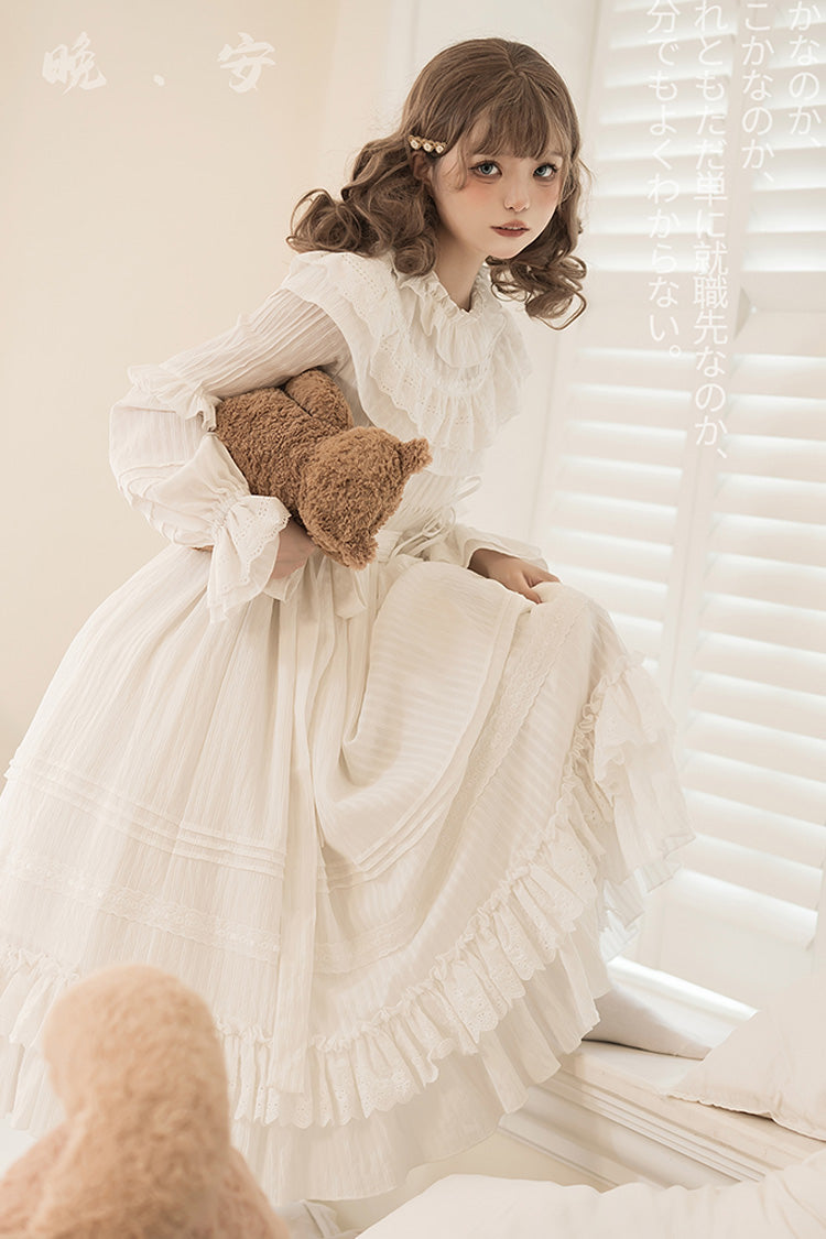Classic Designed Dress in a Timeless Cut