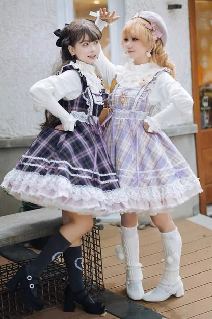 Casually Elegant Dress with a Refined Edge