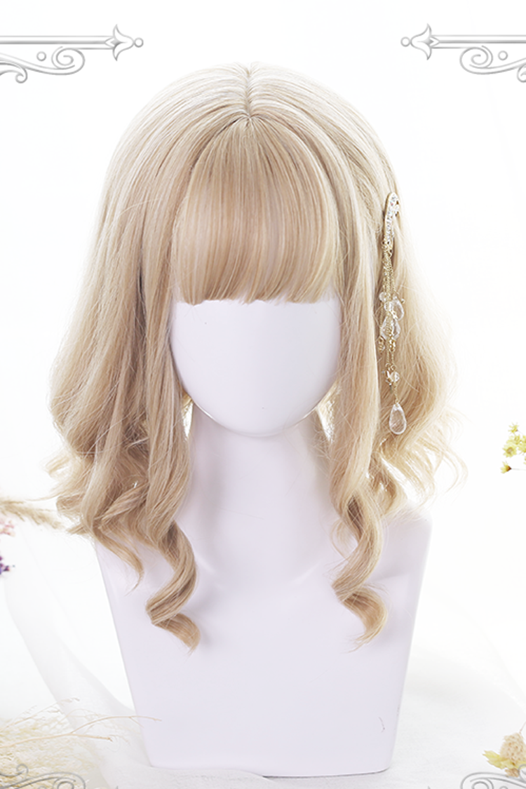 Subtly Elegant Garment with a Refined Vintage Look