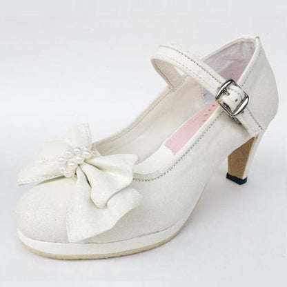 Finely Styled Shoes with a Classic Vintage Look