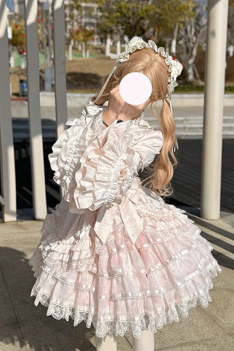 Finely Styled Dress with a Classic Vintage Look