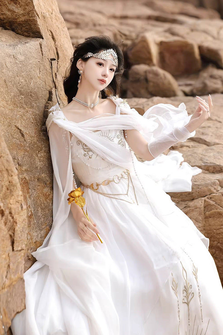 Effortlessly Elegant Dress with a Timeless Design