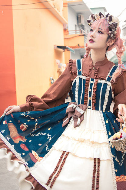 Finely Styled Cardigan with a Classic Vintage Look