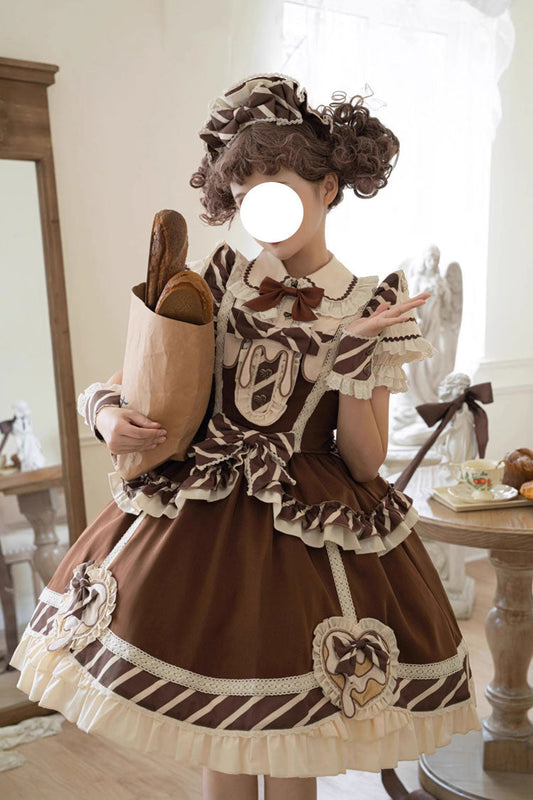 Finely Styled Dress with a Classic Vintage Look