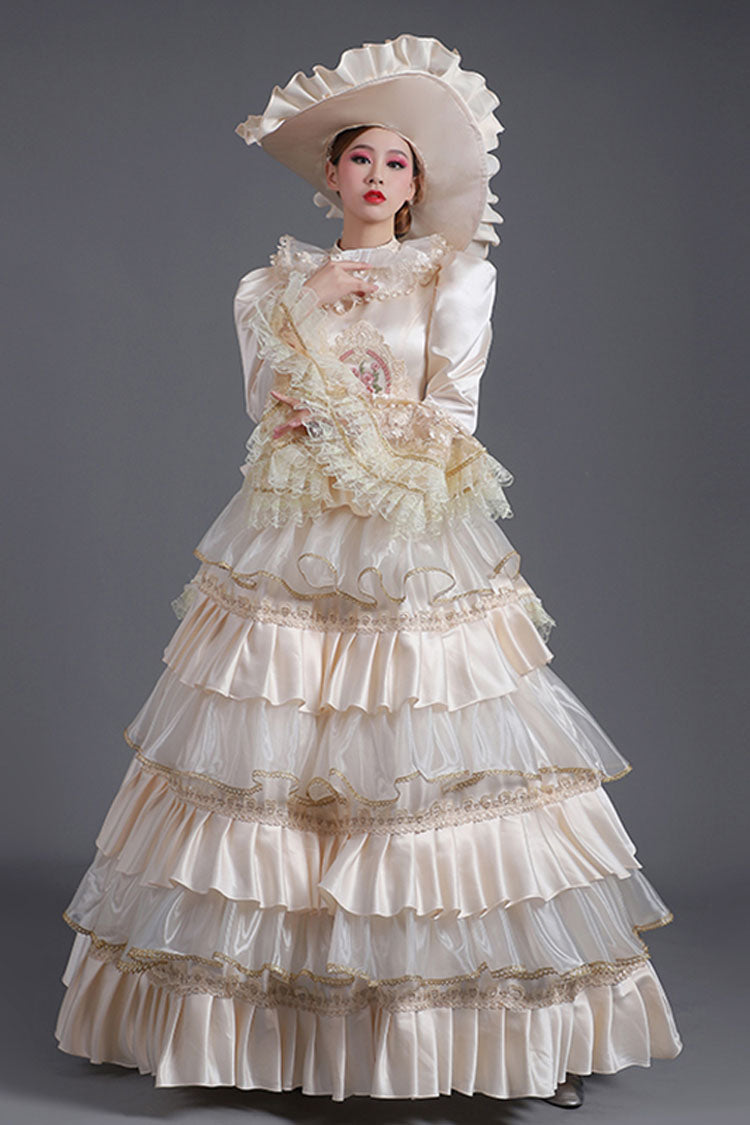 Finely Styled Dress with a Classic Vintage Look