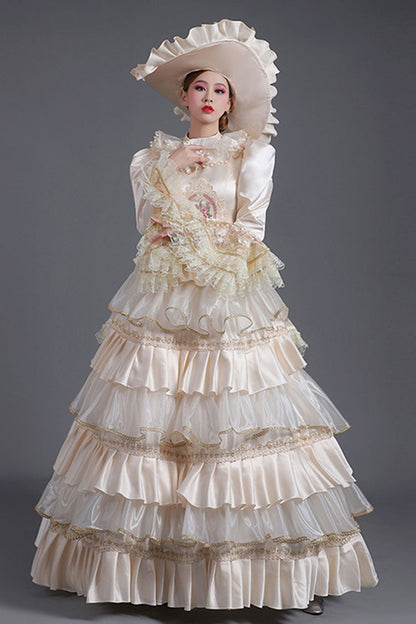 Finely Styled Dress with a Classic Vintage Look