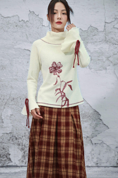 Color Blocked Plush Knit Sweaters