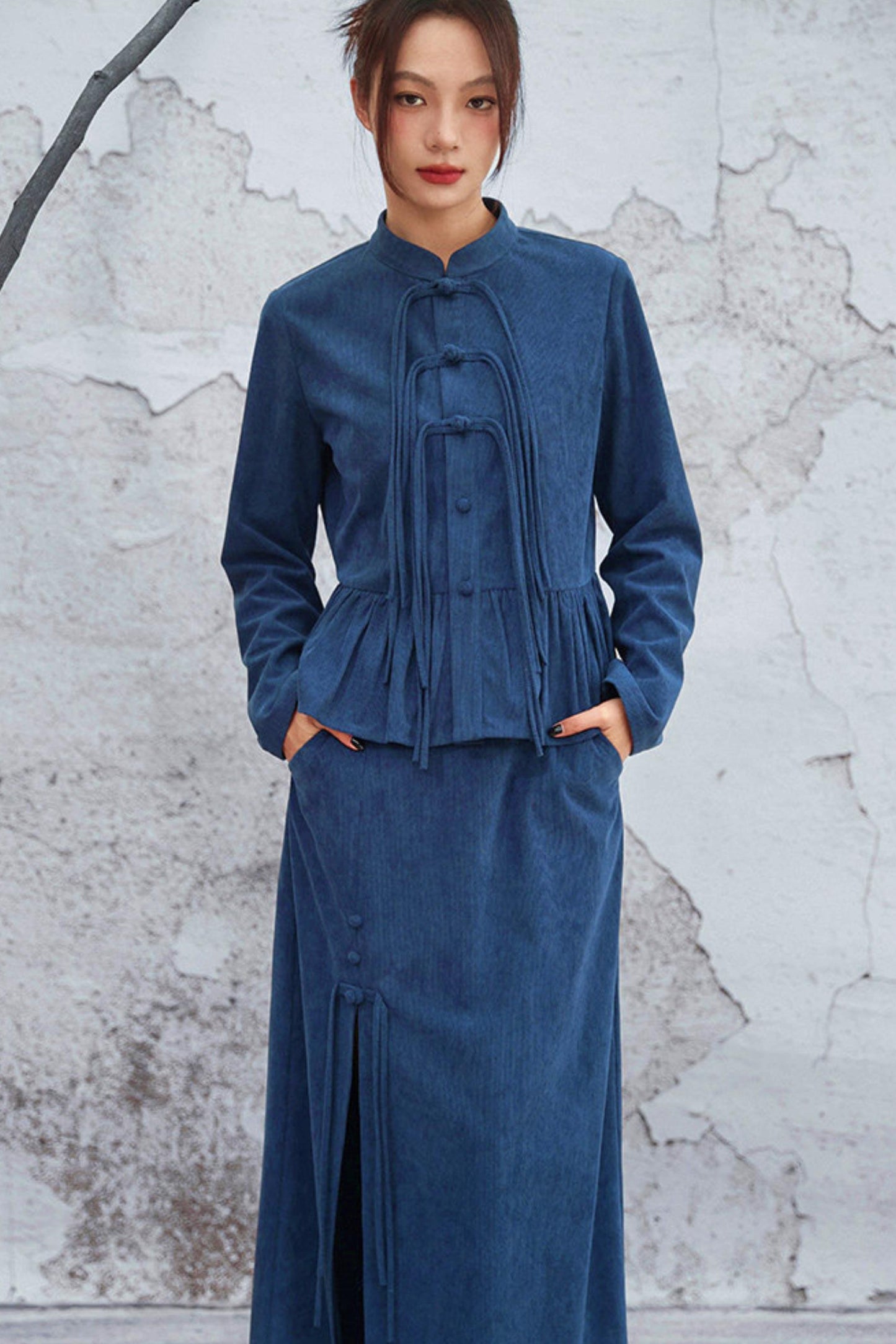Chinese-style Flare Top + Slit Skirt