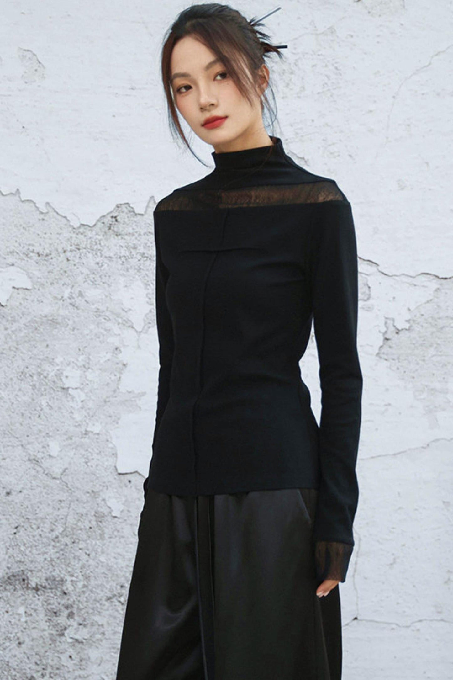 Point Sheer Design High Neck Top
