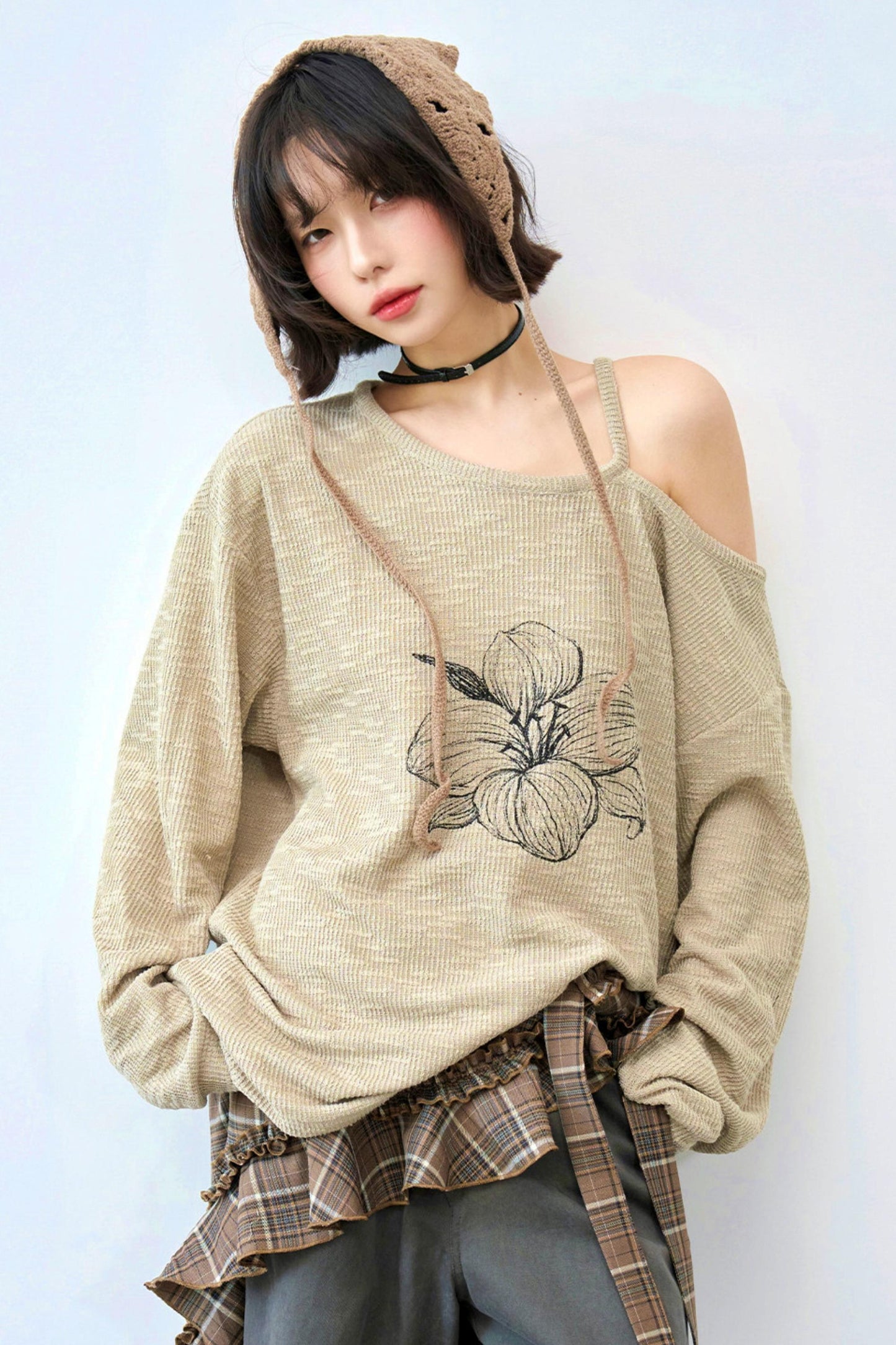 Gravity Off-shoulder Top
